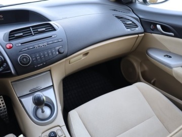 Honda Civic VIII Hatchback 3d 1.8 i-VTEC 140KM 2008 Honda Civic 1.8 i, Salon Polska, Serwis ASO, GAZ, zdjęcie 7