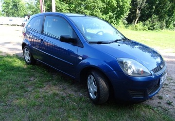 Ford Fiesta VI 2007 Ford Fiesta 1.3ben,klima,wspomaganie,niski przebieg,oplacona 1.3 Benzyna, zdjęcie 3