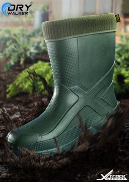 Зеленые утепленные дождевые сапоги для леса DRY WALKER Xtrack Short