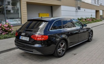 Audi A4 B8 Avant 2.0 TDI 143KM 2011 Audi A4 Avant 2.0 TDI 2011 r. S-line Alcantara 2.0 Diesel 143KM, zdjęcie 3
