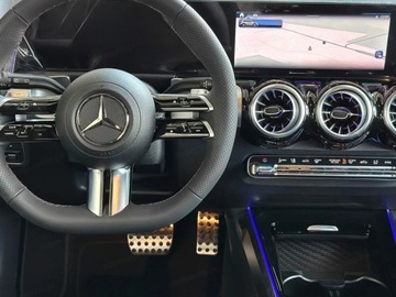 Mercedes GLB SUV 2.0 200d 150KM 2025 MERCEDES-BENZ GLB 200 d AMG Line Suv 2.0 (150KM) 2025, zdjęcie 4