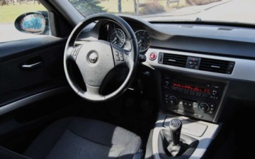 BMW Seria 3 E90-91-92-93 Limuzyna E90 320d 163KM 2006 BMW Seria 3 2.0 Diesel 163KM, Dobre wyposazenie, 2 Komplety kol, Ladnie ut, zdjęcie 10