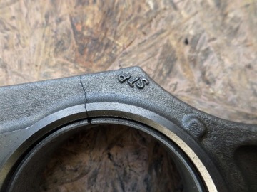 Поршень шатунный BMW X1 X3 F30 F31 F34 2.0d 2.0 d