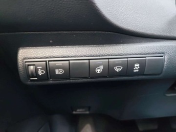 Suzuki 2022 Suzuki Swace Salon PL 1,8 Hybrid Premum Plus 1.8 Hybryda 122KM, zdjęcie 19