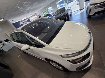 Citroen Grand C4 Picasso II Grand Picasso Facelifting 1.2 PurTech 130KM 2017 Citroen C4 Grand Picasso Gr. 1.2 PureTech 130KM More Life Gwarancja Dealer, zdjęcie 30