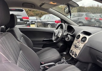 Opel Corsa D Hatchback 1.2 Twinport ECOTEC 80KM 2007 Opel Corsa 2007r. 1.2 Benzyna 80KM, zdjęcie 9