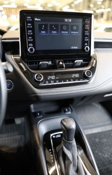 Toyota Corolla XII Sedan 1.8 Hybrid 122KM 2020 Toyota Corolla 1.8 Hybrid Comfort 1.8 Hybryda 122KM, zdjęcie 11