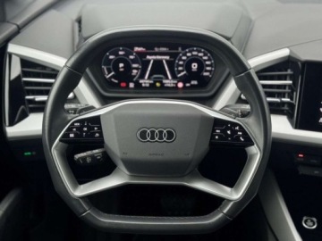 Audi Q4 e-tron 35 170KM 2023 Audi Q4 e-tron Audi Q4 e-tron 35 Advanced 170KM LED Black Pakiet Gwarancja, zdjęcie 15