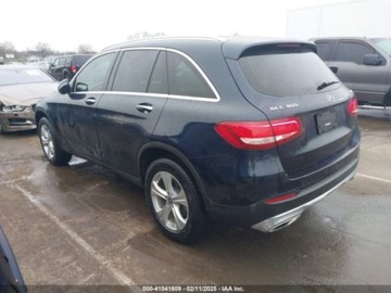 Mercedes GLC C253 2018 Mercedes-Benz GLC Glc 300 4matic 2.0 Benzyna 241KM, zdjęcie 4