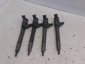 TRAFIC III VIVARO B 1.6 DCI WTRYSKIWACZ 0445110414