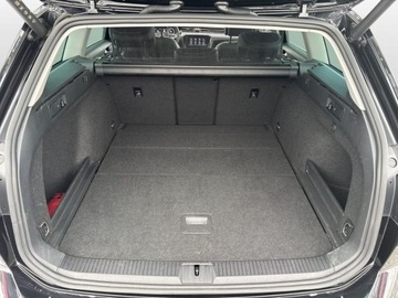 Volkswagen Passat B8 Variant Facelifting 2.0 TDI SCR 200KM 2022 Volkswagen Passat TDI 200KM R-Line DSG Harman Kardon LED Matrix Panora, zdjęcie 27