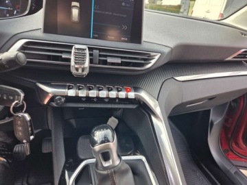 Peugeot 3008 II Crossover 1.2 PureTech 130KM 2017 Peugeot 3008 Klimatronik Czujniki Parkowania Aluminiowe Felgi Gwarancja Vip, zdjęcie 17