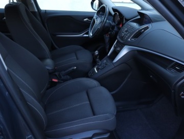 Opel Zafira C Tourer 2.0 CDTI ECOTEC 130KM 2013 Opel Zafira Tourer 2.0 CDTI, Salon Polska, zdjęcie 8