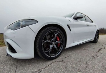 Alfa Romeo Giulia II Sedan 2.9 V6 510KM 2017 Alfa Romeo Giulia Alfa Romeo Giulia 2.9 V6 Bi-Turbo AT8 Quadrifoglio 2.9, zdjęcie 5