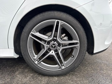 Mercedes Klasa A W177/V177 Hatchback Facelifting 2.0 220d 190KM 2025 MERCEDES-BENZ A Klasa 220 d AMG Line 2.0 (190KM) 2025, zdjęcie 13