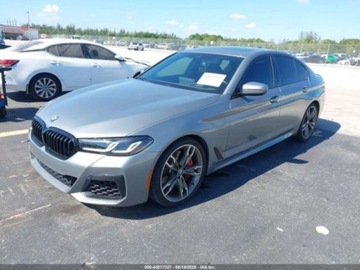 BMW Seria 5 G90-91 2023 BMW Seria 5 M550i xDrive 2023 4.4l 4.4 Benzyna 523KM, zdjęcie 1
