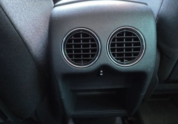 Peugeot 3008 I Crossover 2.0 HDi FAP 163KM 2012 Peugeot 3008 2.0D163KM Autom. Grz.Fotele Navi Panor.2xPDC Nowy Rozrz.Faktu, zdjęcie 21