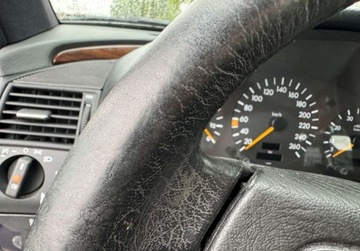 Mercedes Klasa C W202 Sedan W202 2.8 193KM 1995 Mercedes-Benz Klasa C Niski przebieg, skorzana tapicerka, klimatyzacja 2.8, zdjęcie 31