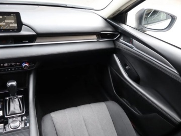 Mazda 6 III Sport Kombi Facelifting 2018 2.0 Skyactiv-G 165KM 2022 Mazda 6 2.0 Skyactiv-G, Salon Polska, GAZ, zdjęcie 7