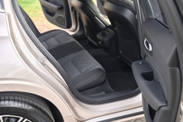 Volvo S60 III Sedan Facelifting 2.0 B4 197KM 2024 17tyś, PRZEBIEG_____4 SZTUKI W OFERCIE, zdjęcie 28