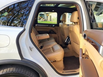 Porsche Cayenne II SUV 3.0 S Hybryda 380KM 2014 PORSCHE CAYENNE S Hybrid, V6 3.0l Hybryda 380KM 1 Właściciel w PL od 4 lat, zdjęcie 29
