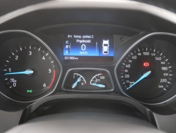 Ford Focus III Kombi Facelifting 1.5 TDCi 120KM 2017 Ford Focus 1.5 TDCi, Salon Polska, Serwis ASO, zdjęcie 10