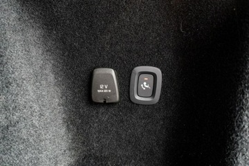 Volvo V60 II  Kombi Facelifting 2.0 B4 197KM 2023 Volvo V60 B4 D Plus Dark 197KM FV23%, zdjęcie 15