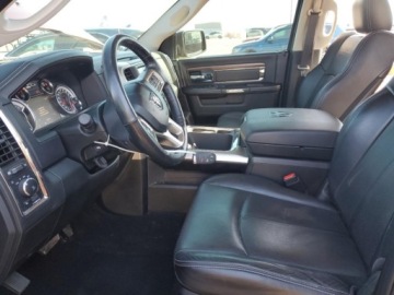  RAM 1500 2018r., Laramie, 5.7L, od ubezpieczalni 5.7 Benzyna 400KM, zdjęcie 7