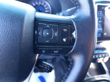 Toyota Hilux VIII Pojedyncza kabina 2.4 D-4D 150KM 2019 Toyota Hilux 2.4 D-4D Double Cab SR5 4x4 Toyota Hi, zdjęcie 28