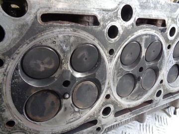 HLAVA HŘÍDELE VAČKY(ROZVODU) MERCEDES W203 2.2 D CDI 00-