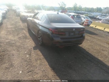 BMW Seria 5 G30-G31 2022 BMW Seria 5 2022r, 540I, XDrive, 3.0L 3.0 Benzyna 335KM, zdjęcie 3