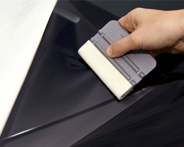 ЛИСТ САМОКЛЕЯЩЕЙСЯ СВЕТООТРАЖАЮЩЕЙ ФОЛЬГИ 10х123 СМ