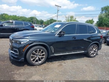 BMW X5 G05 2022 BMW X5 Xdrive40i 2022 3.0 Benzyna 335KM, zdjęcie 1