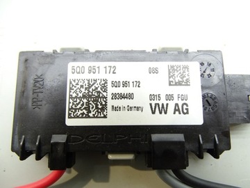 LAMPA INTERIÉR OSVĚTLENÍ KABINY VW PASSAT B8 GOLF VII 5G0868837