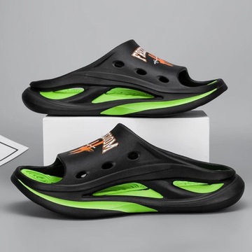 2024 New Men Slippers Indoor Outdoor Sandals Beach