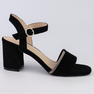 ЧЕРНЫЕ ЖЕНСКИЕ СУДЕБНЫЕ САНДАЛИИ НА КАБЛУКЕ r 37