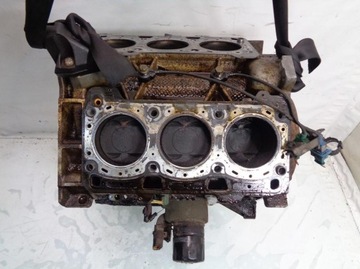 BLOK SILNIKA CITROEN C5 3.0B V6 152KW 02R XFX