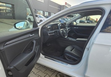 Skoda Superb III Kombi Facelifting 1.5 TSI 150KM 2024 Skoda Superb Selection DSG / Pakiet Design Selecti, zdjęcie 6