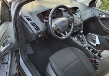 Ford Focus III Kombi Facelifting 1.0 EcoBoost 125KM 2017 Ford Focus Benzyna 125KM, zdjęcie 20