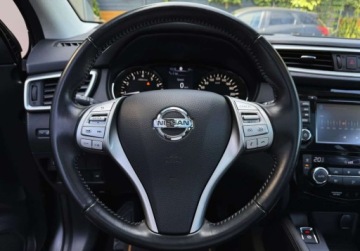 Nissan Qashqai II Crossover 1.2 DIG-T 115KM 2015 Nissan Qashqai TEKNA gwarancja ZAREJESTROWANY bezwypadkowy LANE ASSISTk, zdjęcie 23