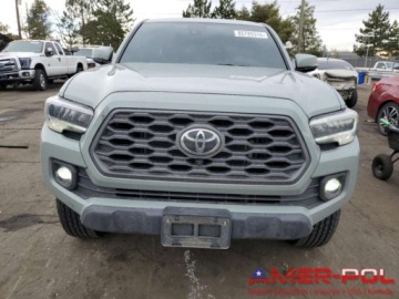 Toyota Tacoma II 2023 Toyota Tacoma _DOUBLE CAB_4x4_V6_3.5 L_278 km_2023r 3.5 Benzyna 278KM, zdjęcie 4