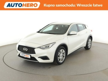 Infiniti Q30 1.5D 109KM 2017 Infiniti Q30 Bluetooth ks.serwisowa