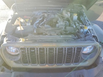 Jeep Gladiator 2025 Jeep Gladiator 2025 JEEP GLADIATOR SPORT 3.6 Benzyna 295KM, zdjęcie 6