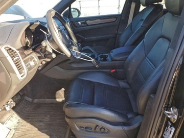 Porsche Cayenne III 2023 Porsche Cayenne Base, 2023r., 4x4, 3.0L 3.0 Benzyna 335KM, zdjęcie 6