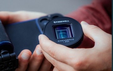 Анаморфный фильтр GOLD 1.33x FREEWELL для IPHONE 15 14 13 (FW-SH-GANM33)