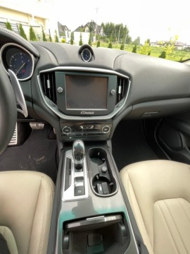 Maserati Ghibli III 2015 Maserati Ghibli Maserati Ghibli 3.0 S z tlumikiem glosnym maxhaust 3.0, zdjęcie 8