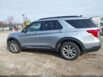 Ford Explorer VI 2024 Ford Explorer XLT 2024 2.3 Benzyna 300KM, zdjęcie 2