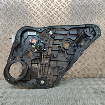 KIA EV6 2022 PRAVÁ STRANA MECHANIZMUS ZVEDÁNÍ OKNO ZADNÍ BEZ MOTORU