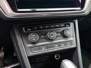 Volkswagen Touran III 2.0 TDI 150KM 2021 VOLKSWAGEN Touran 2.0 TDI Trendline DSG 150KM 2021, zdjęcie 16