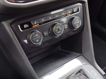 Volkswagen Tiguan Allspace SUV 2.0 TDI 150KM 2021 Volkswagen Tiguan Allspace Allspace DSG El. klapa Masaze Kamera 2.0, zdjęcie 20